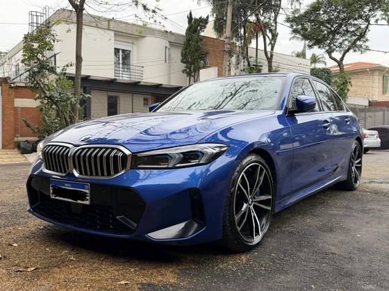 BMW 320i 2.0 16V TURBO FLEX M SPORT AUTOMÁTICO BMW 320i 2.0 16V TURBO FLEX M SPORT AUTOMÁTICO